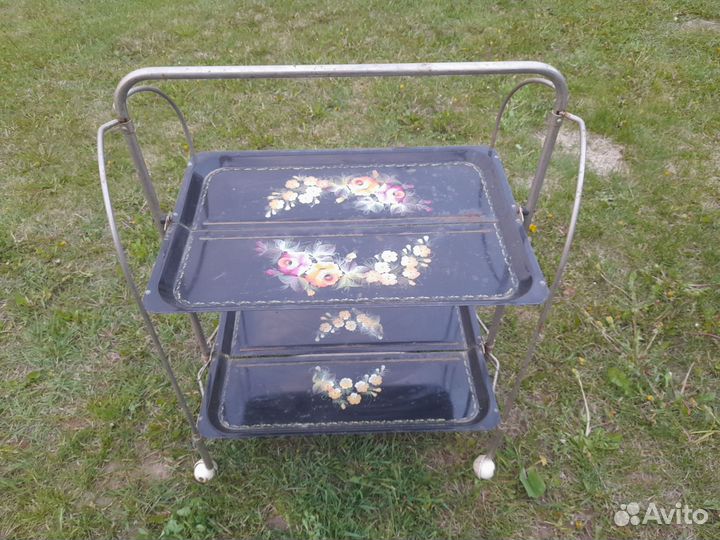 Сервировочный столик на колесиках СССР