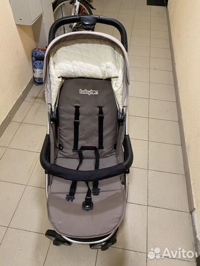Продается прогулочная коляска