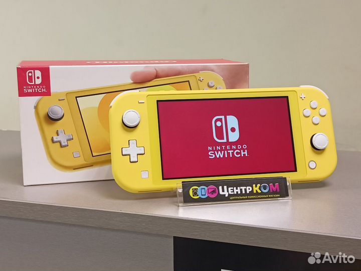 Новая игровая приставка Nintendo Switch Lite 32GB