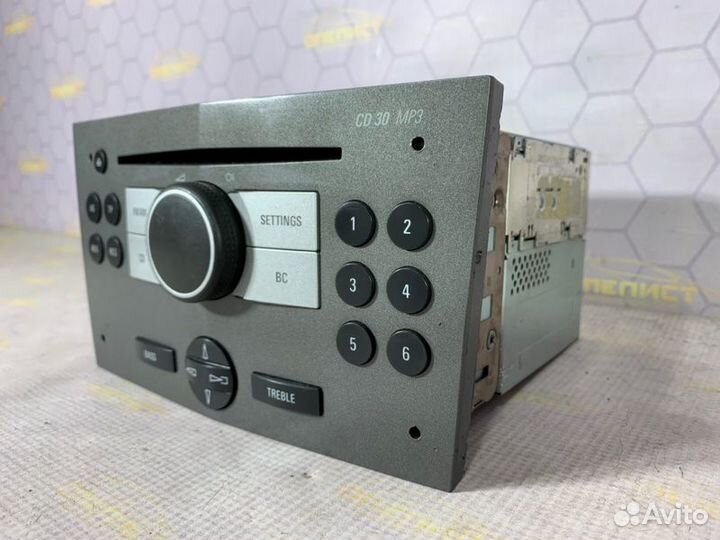 Магнитола Opel Astra H 2006