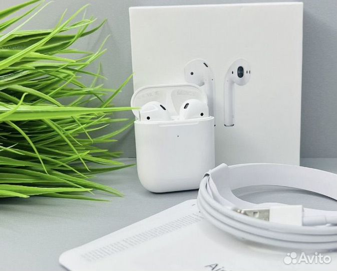 AirPods 2 легендарный дизайн