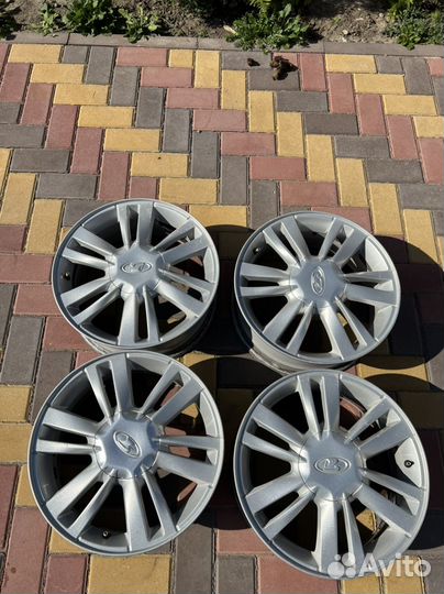 Диски оригинал веста 4/100 р16