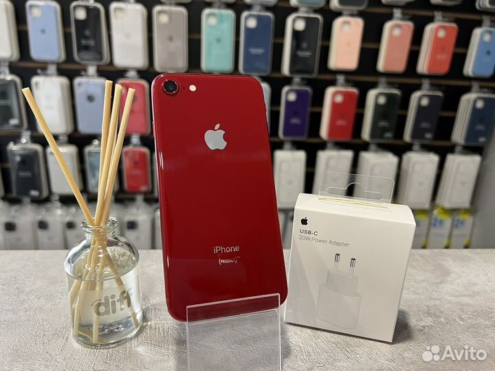 iPhone 8 Red 64gb Хороший