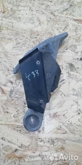 Лапа двигателя BMW X3 E83