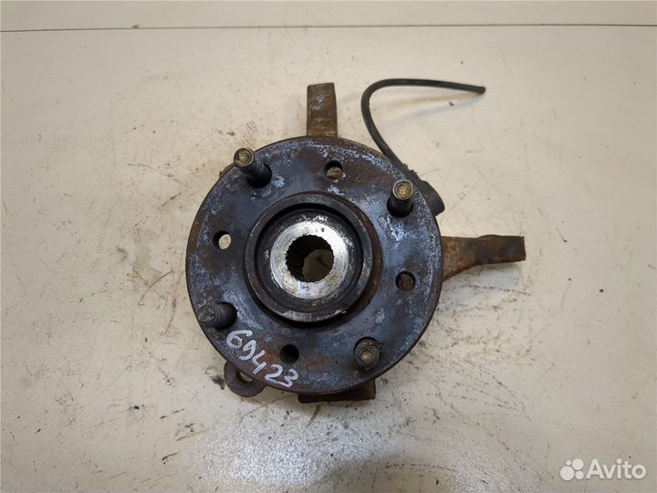 Ступица (кулак, цапфа) Volvo S40 / V40, 1997