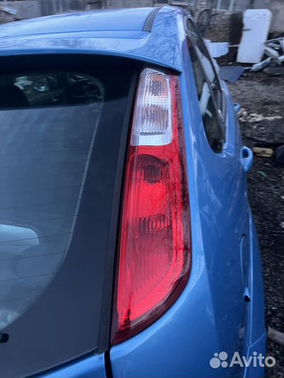 Ford focus 2 стопы хэтчбек
