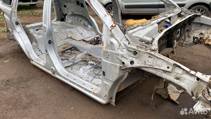 Порог Правый SsangYong Kyron