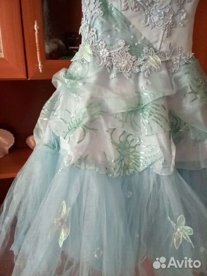 Платье подростковое праздничное