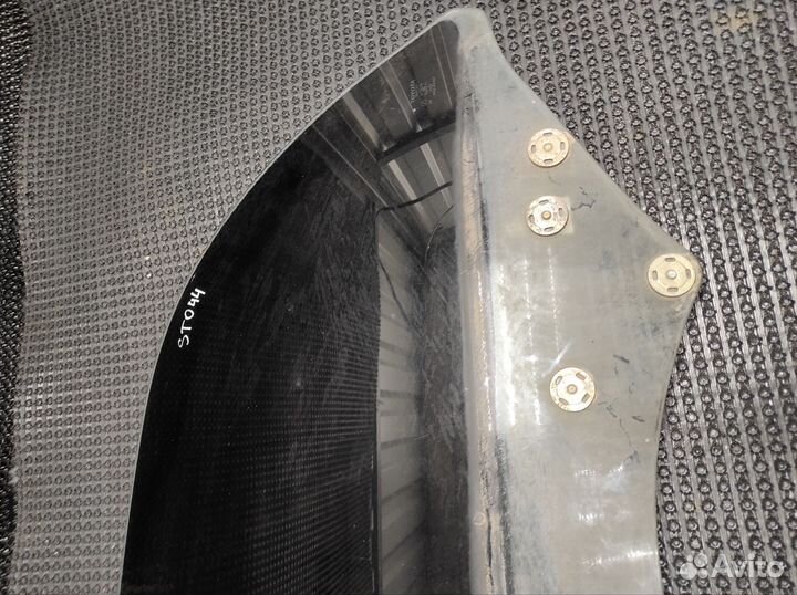 Стекло двери заднее левое Toyota Carina ED ST200