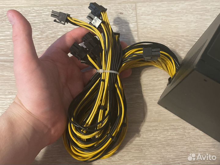 Блок питания CT 2000W 90plus Gold