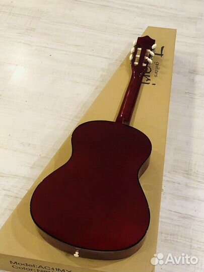 Гитара 3/4 -классическая