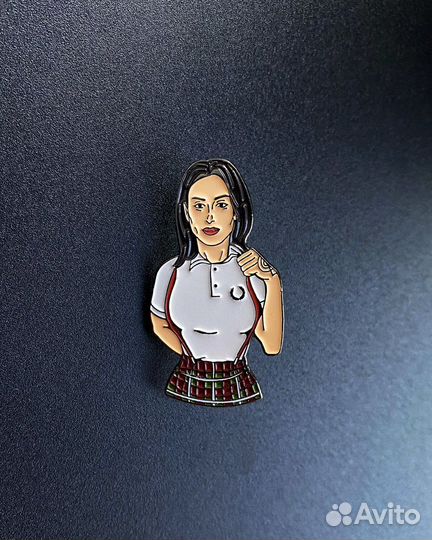 Значок fred perry