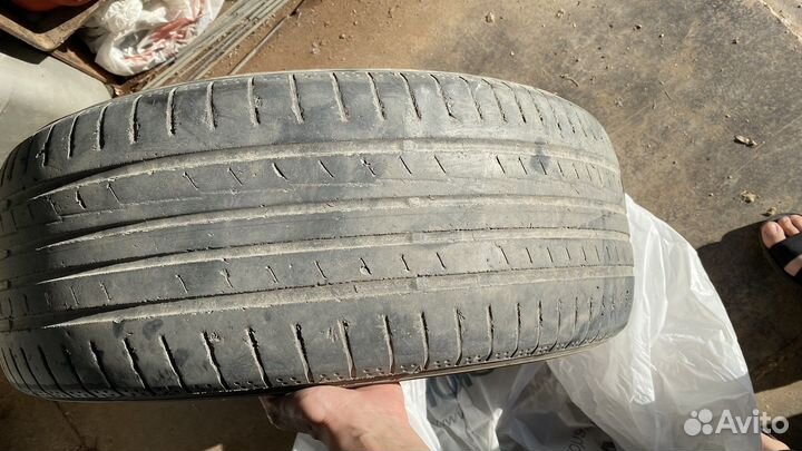 Yokohama BluEarth AE50 215/55 R17 98V