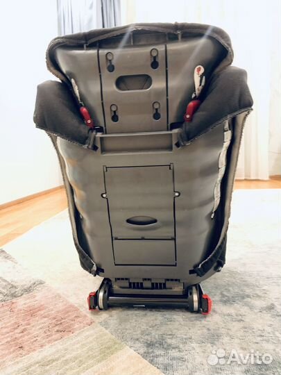 Детское автокресло 15 до 36 кг britax romer kidfix