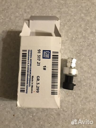 Оригинал датчик давления кондиционера Opel Astra