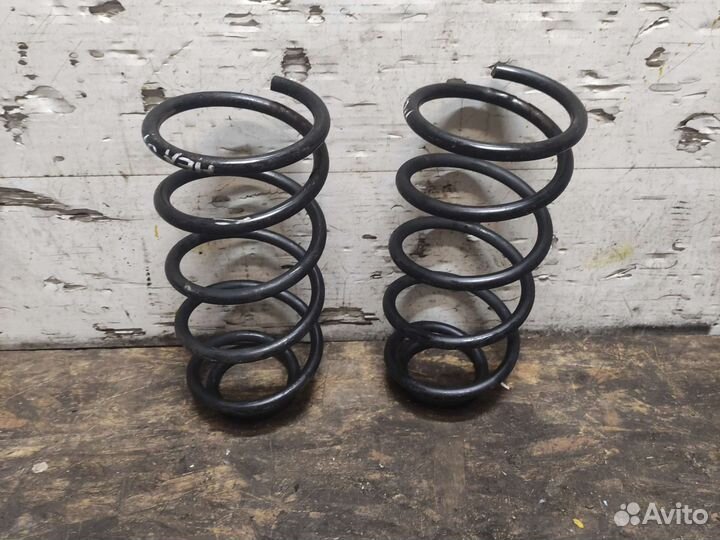 Пружина задняя Kia Sorento 1 BL 02-09г