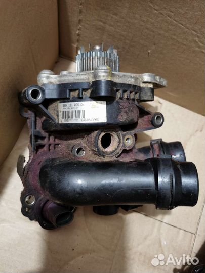 Помпа vw 1,8 tsi