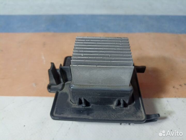 Реостат печки Nissan X-Trail T32 2.5 QR25DE