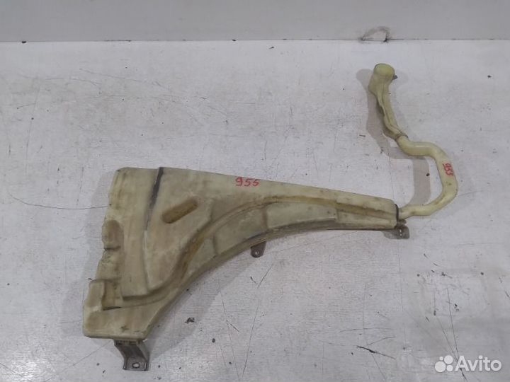 Бачок омывателя передний Volkswagen Touareg 1