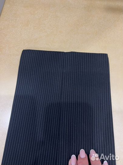 Продам школьный костюм-тройка Праллель 140-68