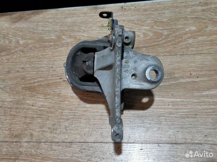 Опора двигателя Honda Civic Viii 5D 2009