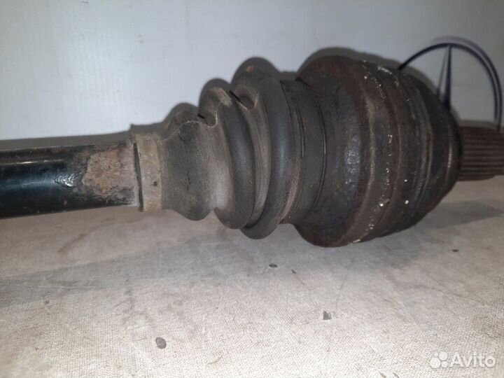 Привод задний Bmw X5 E53 M54B30