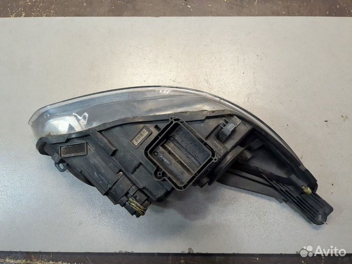 Фара (передняя) левая Ford Focus 3, 2015