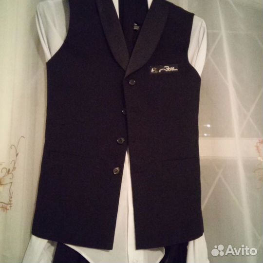 Костюм для спортивных танцев