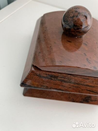 Шкатулка из натурального камня