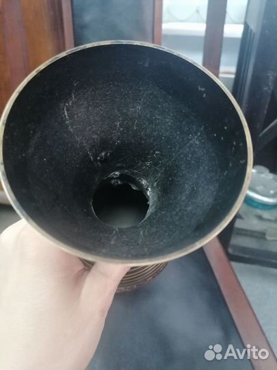 Ваза резная латунная Индия 38 см