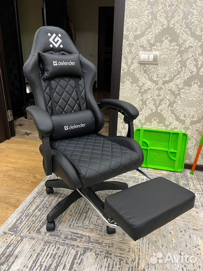 Компьютерное игровое кресло