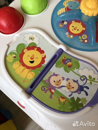 Развивающий столик fisher price
