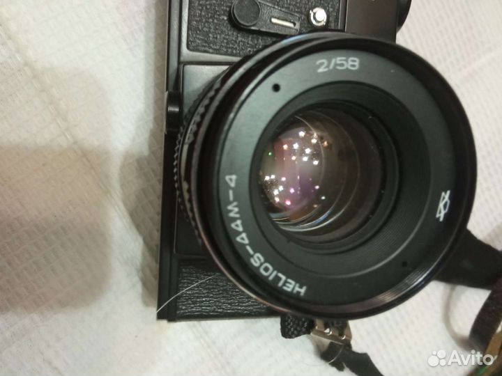 Плёночный фотоаппарат Зенит 11с объективом Гелиос