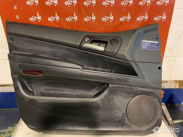 Ssang Young Kyron Обшивка водительской двери