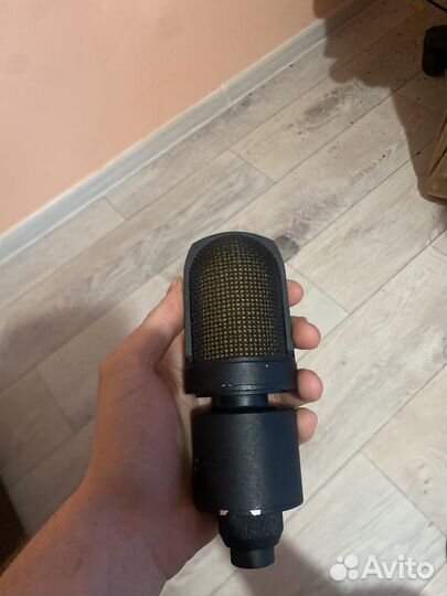 Студийный микр. октава мк 105