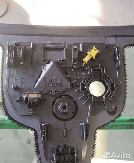 Лобовое стекло Mercedes V167 GLS / GLE