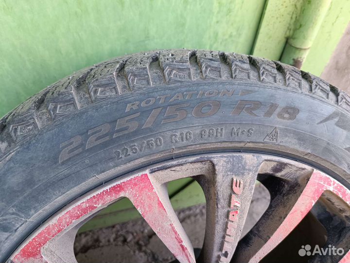 Pirelli Ice Zero 2 225/50 R18 99H