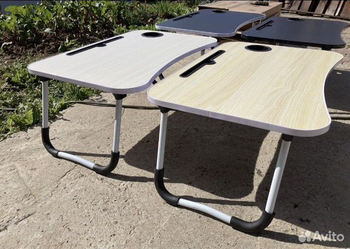 Столик для ноутбука