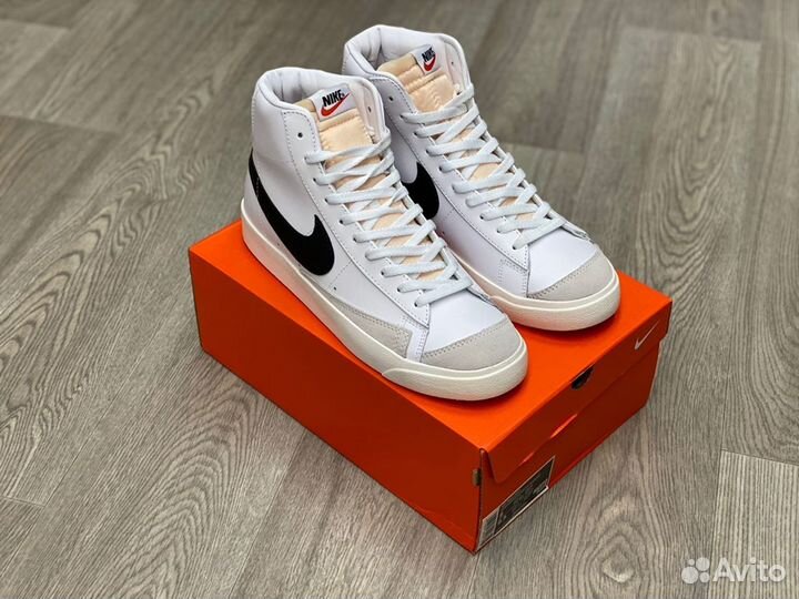 Кроссовки Nike Blazer Mid 77 Vintage White Black