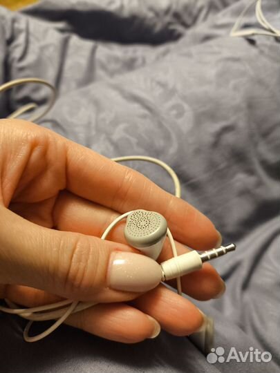 Наушники для айфон и Самсунг