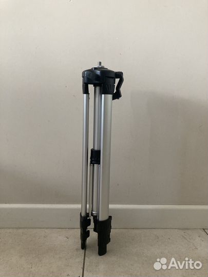 Штатив для фотоаппарата