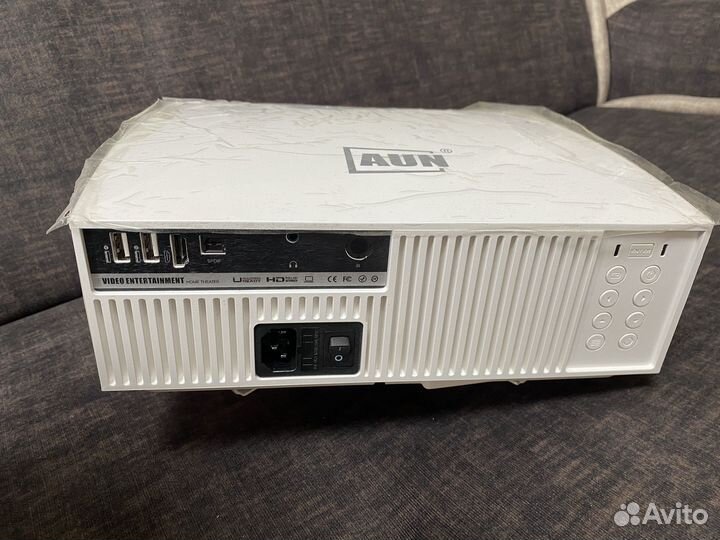 Проектор Aun F 30