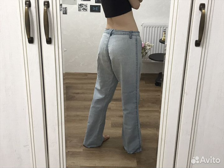 Джинсы женские