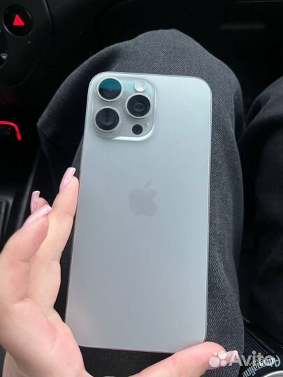 iPhone 15 Pro Max, 256 ГБ