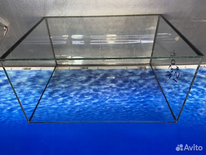 15 л. Аквариум с крышкой