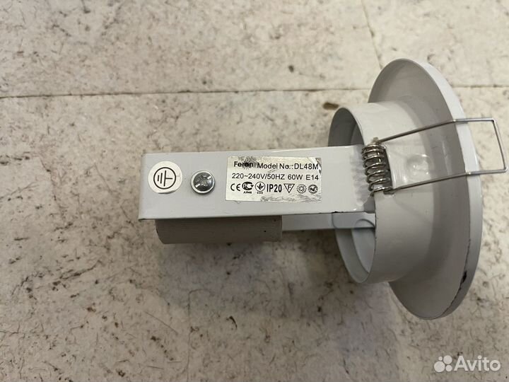 Светильник точечный