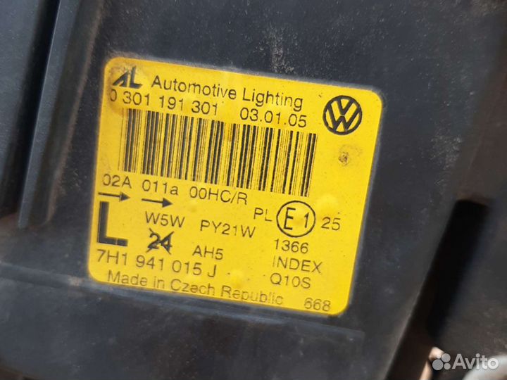 Фара Фольксваген Т5 оригинал