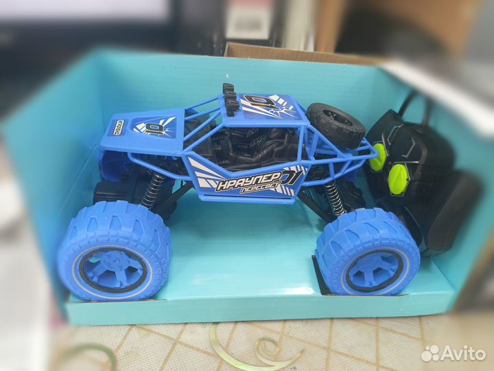 Машина на радиоуправлении для дрифта