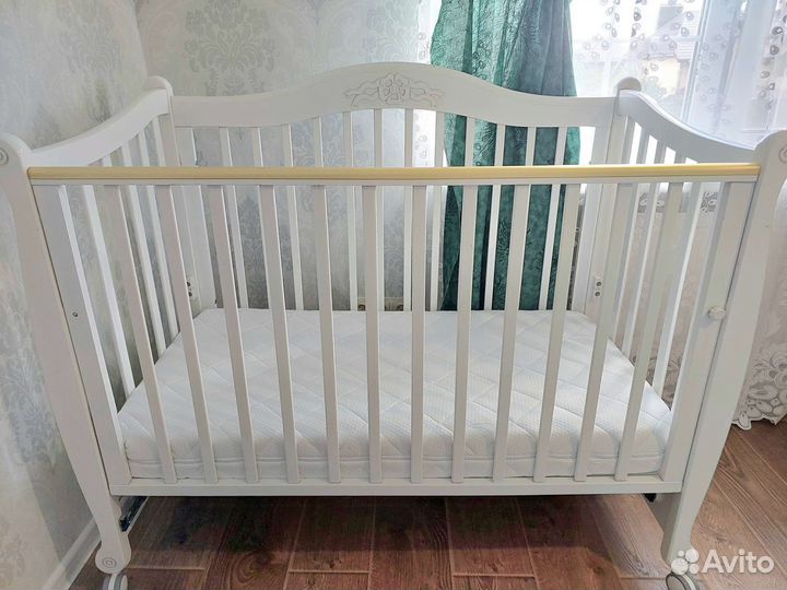 Детская кровать Гандылян Моника с матрасом