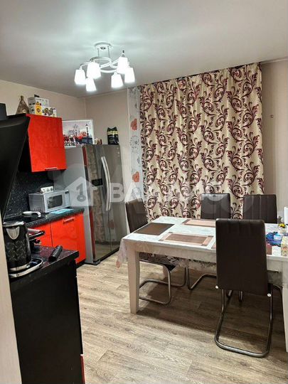 2-к. квартира, 70 м², 5/15 эт.